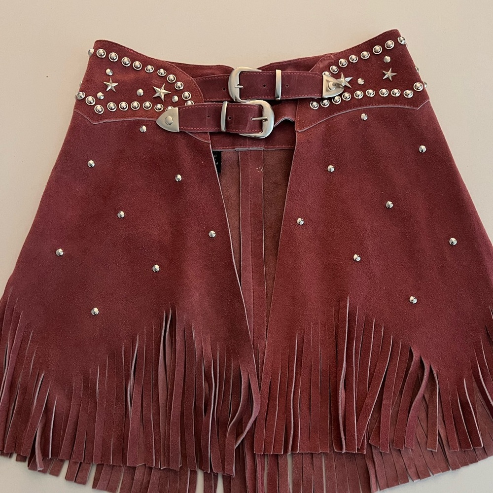 Understated Leather Chaps Belt in Pink “Rebelious Rose” - Picture 5 of 12